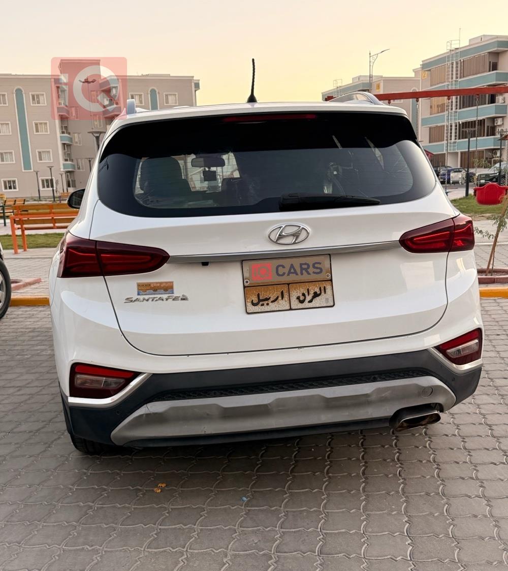 هيونداي سانتافي